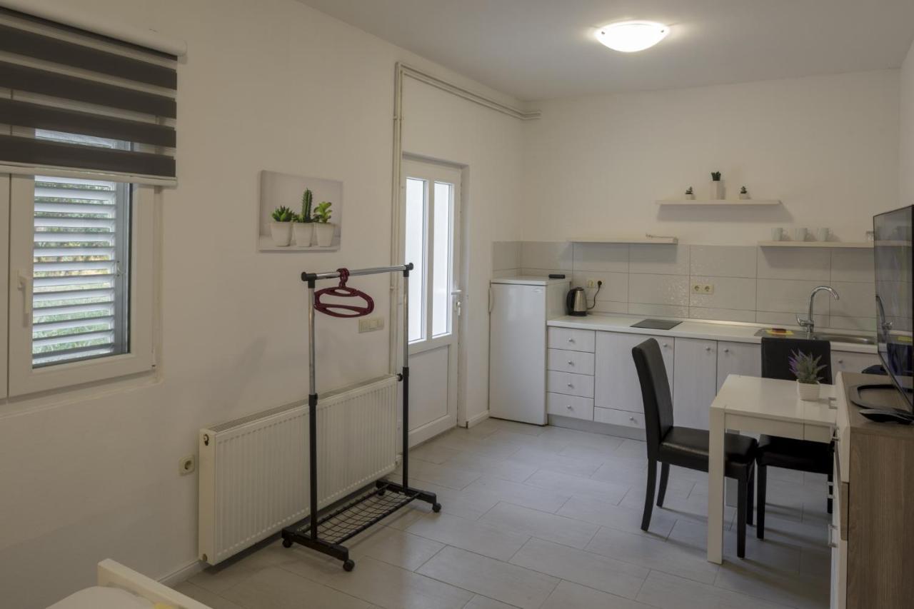 Apartments With A Parking Space Zuljana, Peljesac - 4573 מראה חיצוני תמונה